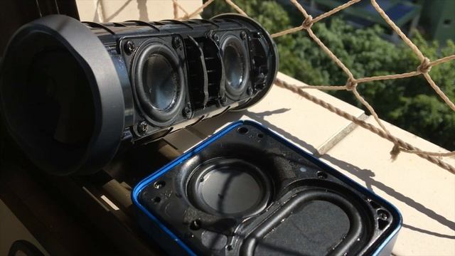 JBL Flip 4 vs. JBL Go 2 BASS TEST !!! смотреть онлайн
