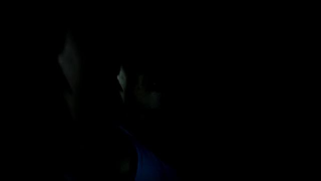 Маленький мальчик напился смотреть онлайн