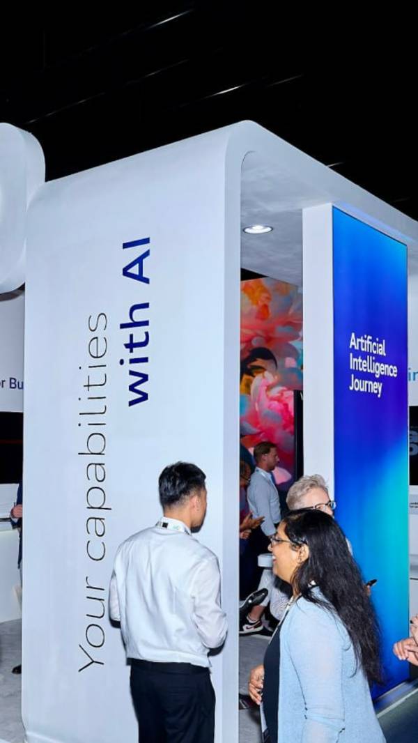 FASHN AI: нейросеть, которая заменит моделей? смотреть онлайн