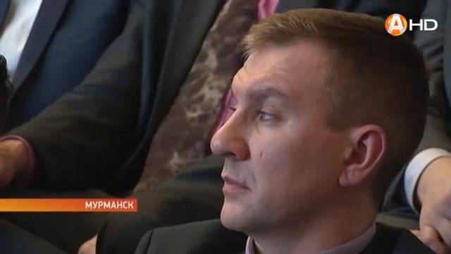 Почти два часа на сцене смотреть онлайн