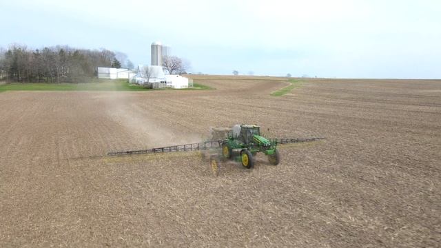 John Deere 4830 Sprayer смотреть онлайн