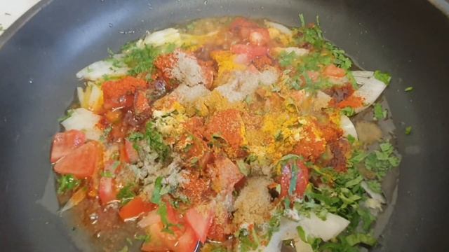 How To Make Meatballs. ( Today's Special)