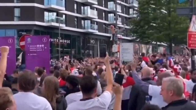 ENGLAND FANS SINGING “IT’S COMING HOME” - EURO 2020 смотреть онлайн