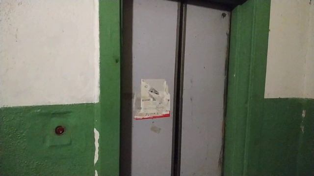 Лифт УКМ, Г/П 350 кг, V=0,65 м/сек (ул. Малиновского, 10, подъезд 4, г. Днепропетровск) смотреть онлайн