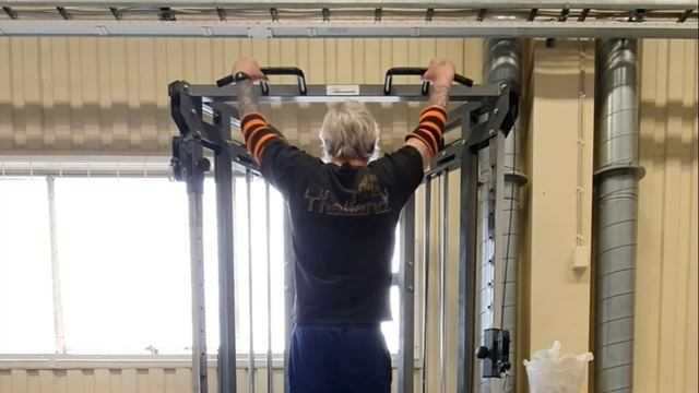 my first pullup with 103 kg bodyweight,63 years old man смотреть онлайн