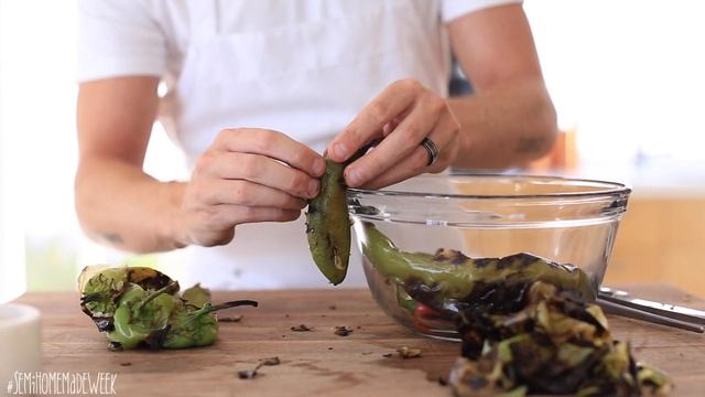 Green Chili Cheese Dip | Byron Talbott смотреть онлайн