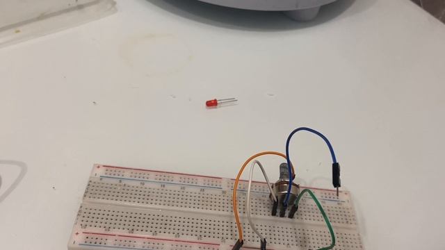 Как подключить светодиод через резистор смотреть онлайн