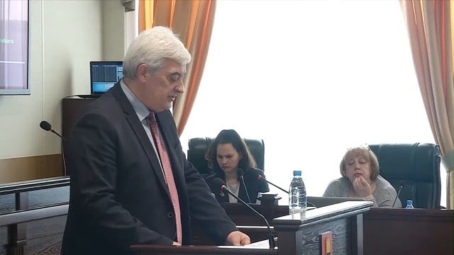 В Твер­ской об­ла­сти при­ня­ли ре­ги­о­наль­ную ме­ди­цин­скую про­грам­му смотреть онлайн