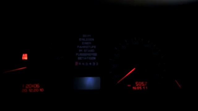 Audi A8 4D immo3 bypassed / Wegfahrsperre deaktiviert смотреть онлайн