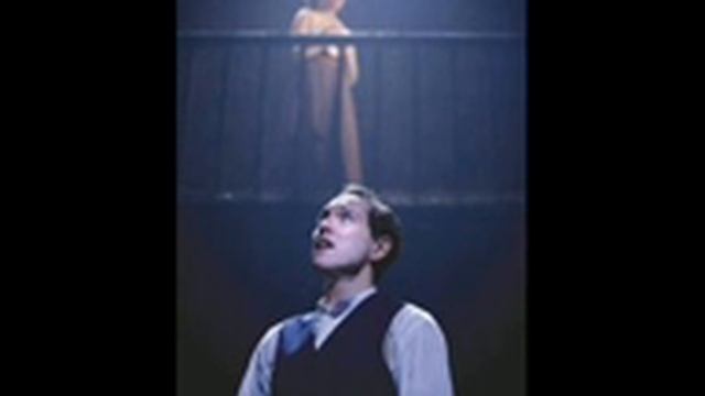 Parade - London Cast - Shma/The Old Red Hills of Home Finale смотреть онлайн