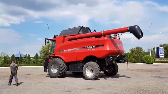 Комбайн CASE 9010 смотреть онлайн