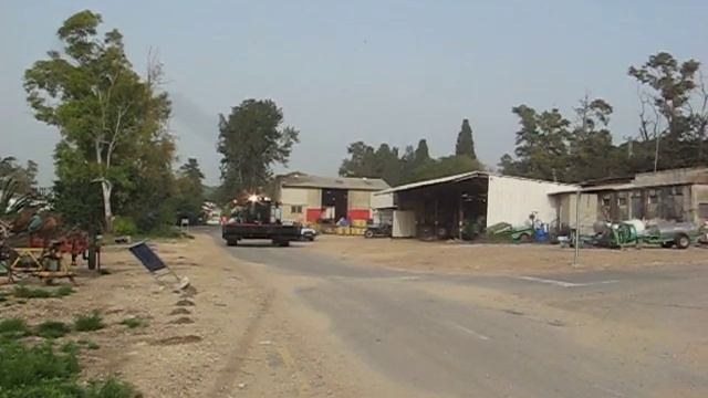 Macdon M200 - Israel