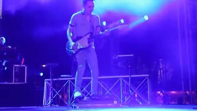 Danny Hinojosa! Un verdadero guitarrista Que ora antes de tocar!!! смотреть онлайн