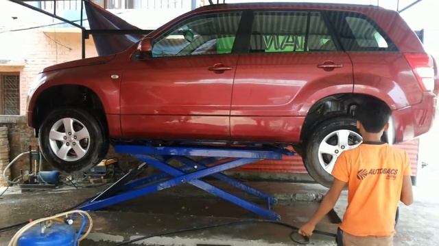 Demo Apex Car Washing Scissor Lift смотреть онлайн