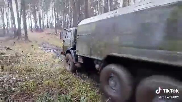 КамАЗ на лайтовом бездорожье смотреть онлайн