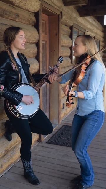 Танцуй и пой пока молодой