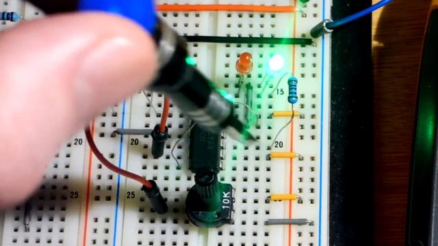 LM747 747 dual op amp comparator circuit and virtual ground demonstration circuit смотреть онлайн