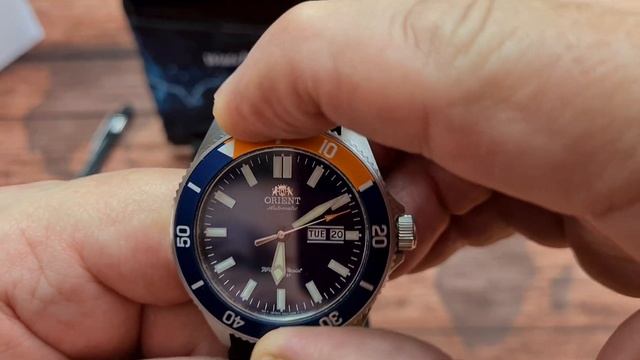 My first Orient! Unboxing & first impressions. смотреть онлайн