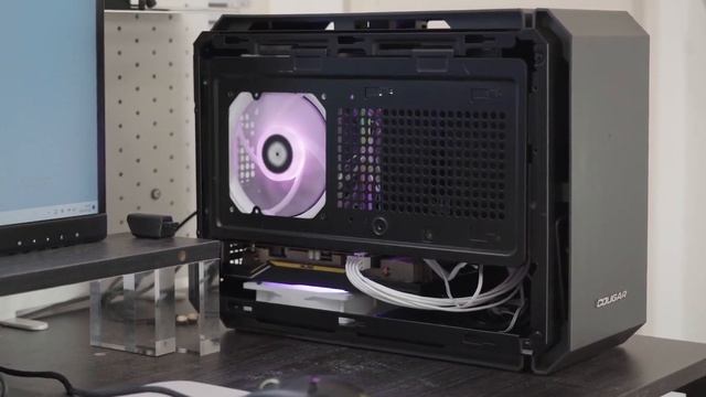 「瓜」骨伽QBX——看一款8年前的ITX机箱 смотреть онлайн
