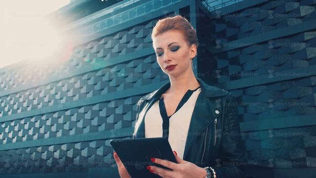 Sexy business woman with tablet. Red-haired girl смотреть онлайн