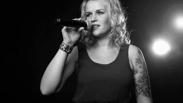 Coverversion No Roots- Alice Merton