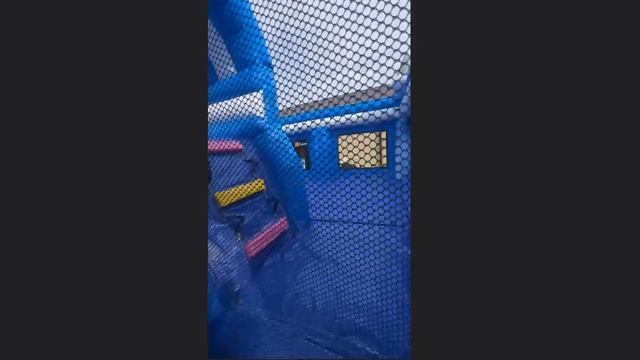 Батут «Холодное сердце» смотреть онлайн