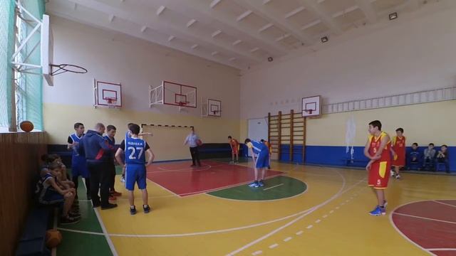 Школьники - Ильичевец (1 четверть) смотреть онлайн