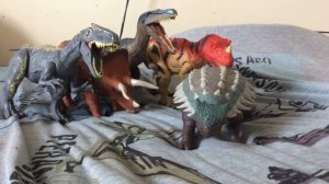 Unboxing Jurassic world ankylosaurus