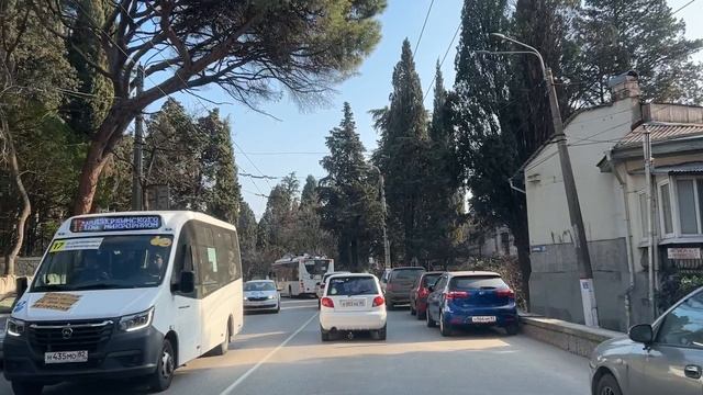 Ялта. С ул.Боткинской на улицу К.Маркса. 24.01.25. Крым. Crimea. Yalta. смотреть онлайн