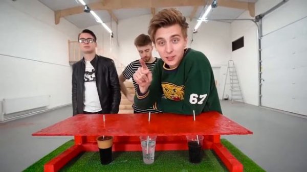 ВЫБЕРИ ПРАВИЛЬНУЮ ТРУБОЧКУ, ЧТОБЫ ВЫЖИТЬ ! *ЧЕЛЛЕНДЖ*