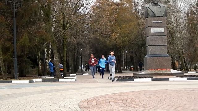 Возложение цветов, марш-бросок (2-я часть)_05.03.2016 смотреть онлайн