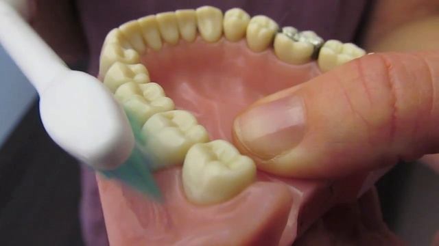 Putztechnik Schallzahnbürste смотреть онлайн