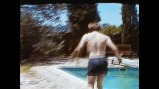 8mm Film - Dec 1976 - Ed and Dave cavorting in Herholdt pool. смотреть онлайн