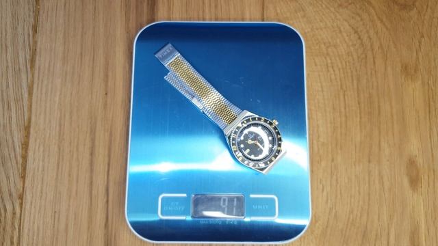 Pulling hair bracelet!《》Timex Quartz Q Diver unisex watch, black dial, gold/silver tone UNBOXING!,4 смотреть онлайн