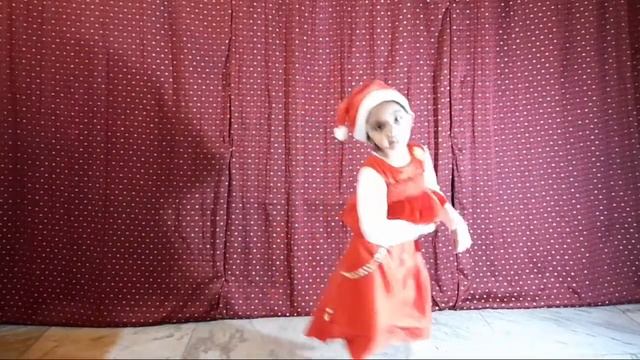 MERRY CHRISTMAS - JINGLE BELLS KIDS DANCE смотреть онлайн
