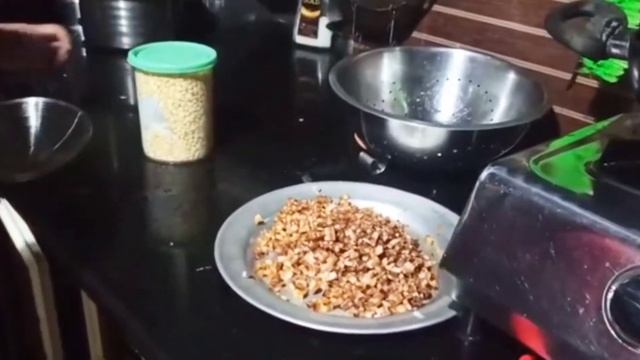 പ്രവാസി ഉപ്പാക്ക് മക്കളുടെ വക സ്പെഷ്യൽ വിഭവം kitchen special ❤️ смотреть онлайн