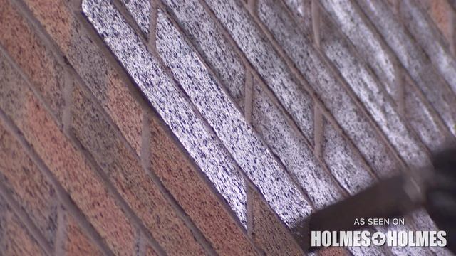 Brick Staining | Mike Holmes смотреть онлайн