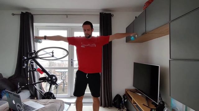 F1 and Masters Shoulders for 5min смотреть онлайн