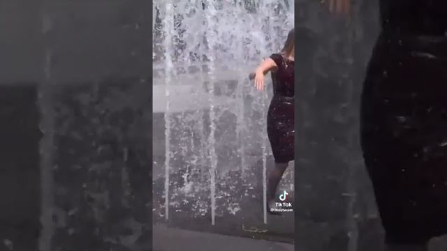 Wetlook In Fountain In Dress
