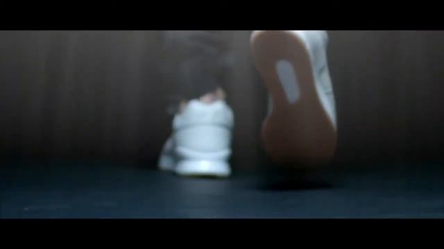 New Balance MD1500 Deconstructed смотреть онлайн