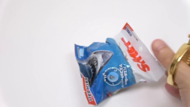 Jaws Bath Bomb Bloody Ocean смотреть онлайн