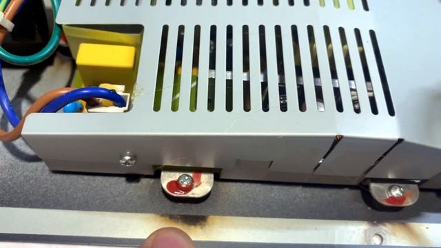 Behringer XR18 наука о контактах