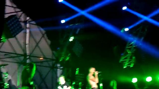 Clawfinger - Two Steps Away (Live, Рок'n'Січ, Киев, Труханов остров, 9.06.13) смотреть онлайн