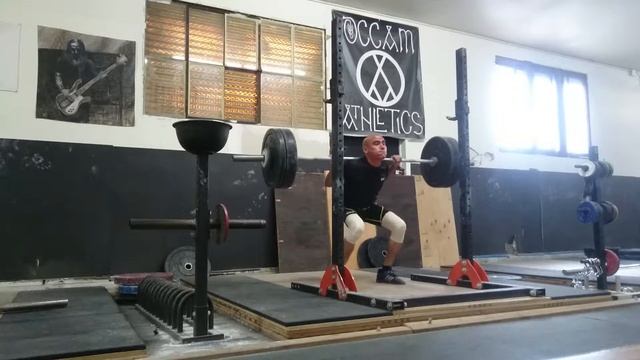Back squat 1/3 (88 kilos) смотреть онлайн
