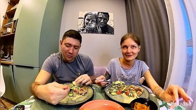 МУКБАНГ в тестовом режиме🤪Стейки из тунца🍣 Салат🥗 смотреть онлайн