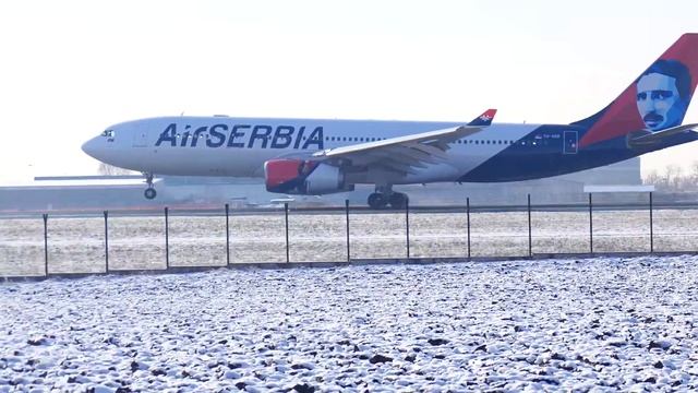 #swiss001landing | Butter Landing At Belgrade by @airserbia 's Only Airbus A330-200 | 4K смотреть онлайн