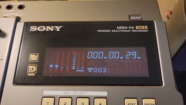 SONY MDM X4 MkII Playback 4 tracks смотреть онлайн