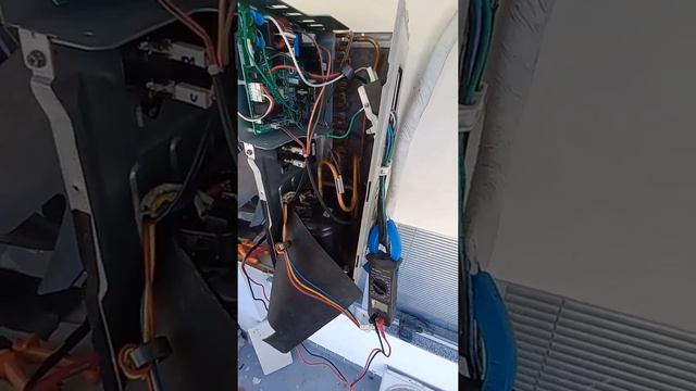 Daikin inverter erro L5, parte 2 смотреть онлайн