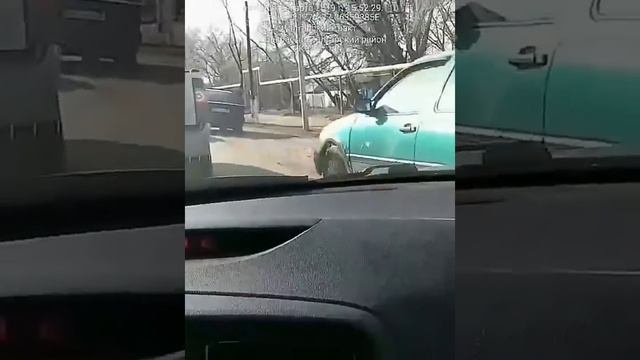 08.03.2019 Алматинская область Туздыбастау движение по обочине смотреть онлайн