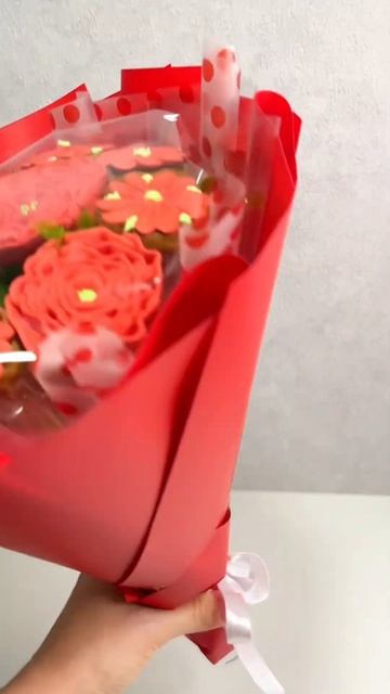 Цветы-пряники🤩🌺 Лайк за старания❤️ #псков #like #shortvideo #food #new #shortsfood #пряники смотреть онлайн